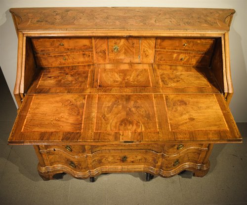 Eccezionale Ribalta con fronte e fianchi mossi